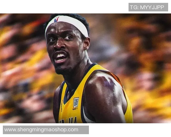 西亚卡姆强攻突破霍姆格伦防守无果轻松上篮得分