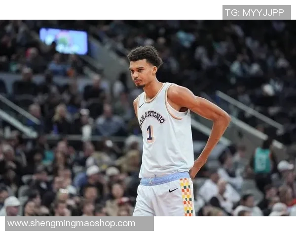 文班亚马31分14板4助3断6帽！单节15分爆发 生涯首获开局三连胜