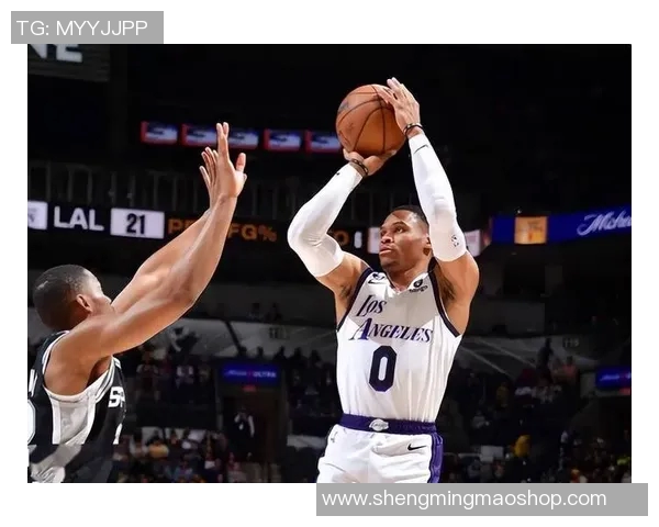 湖人自媒体预热：明天湖人VS威少哦！拿好爆米花🍿