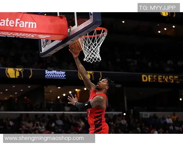 这都能忍？开拓者随便去发展联盟找个控卫都会比他效果更好吧？